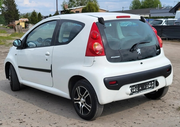 Peugeot 107 cena 7900 przebieg: 120000, rok produkcji 2008 z Terespol małe 211